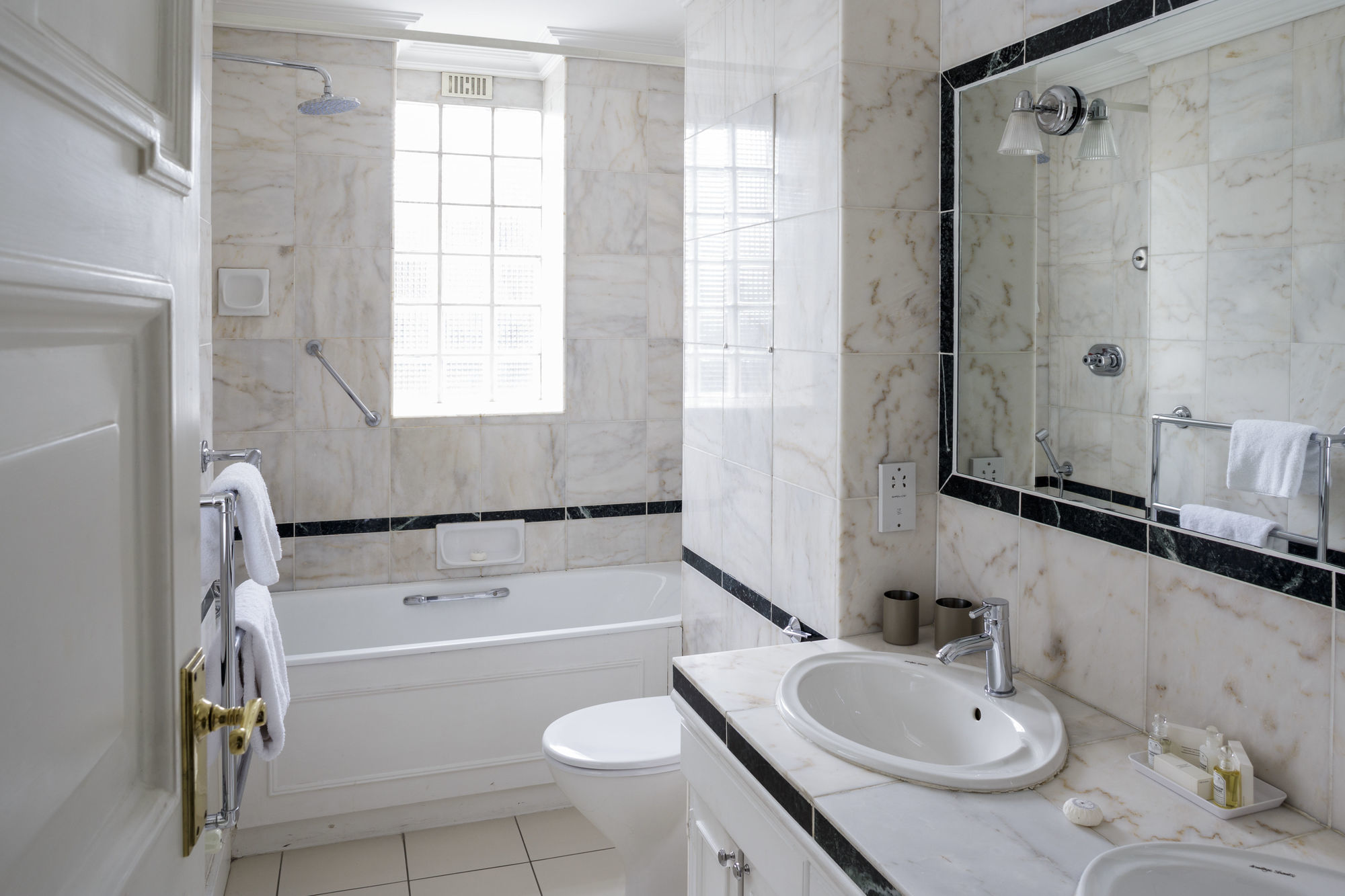 Hotel de apartamente 44 Curzon Street By Mansley 4*