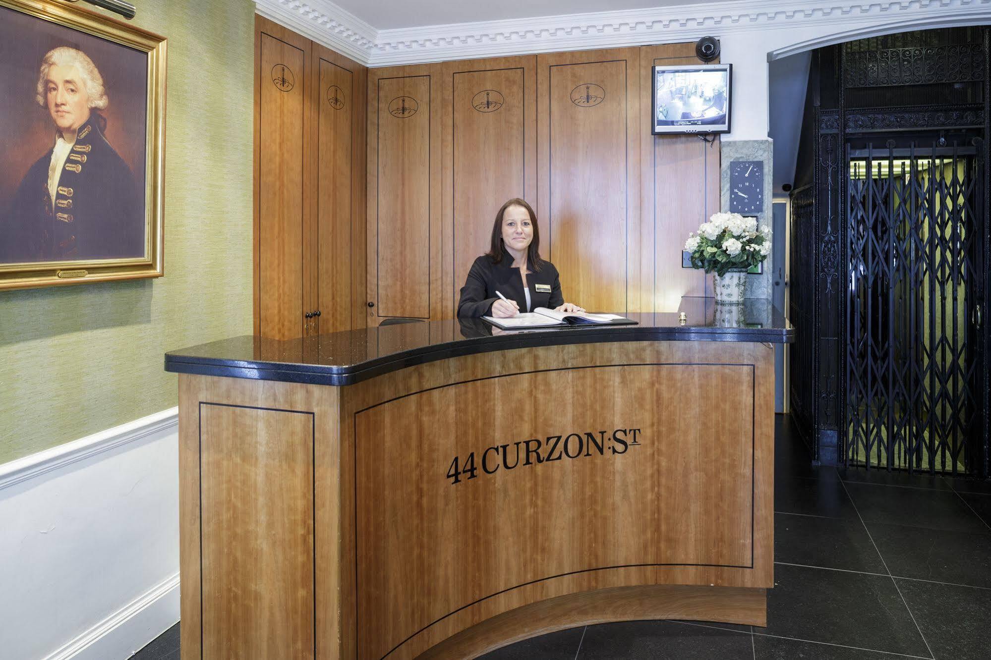 Hotel de apartamente 44 Curzon Street By Mansley 4*